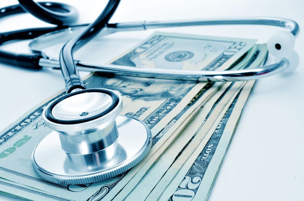 Mitigating risk on outpatient bundled payment contracts 