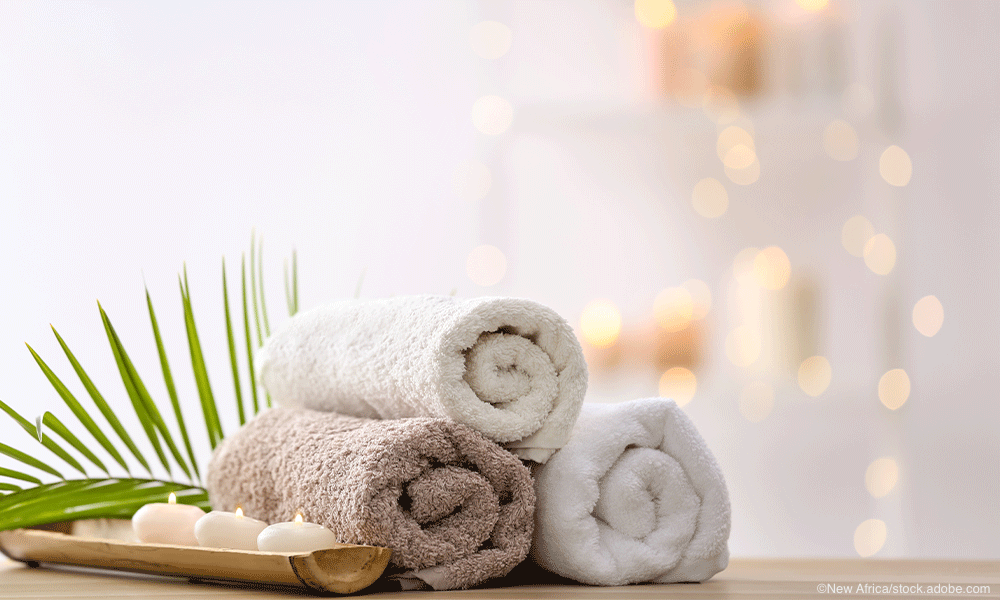 towels candles spa