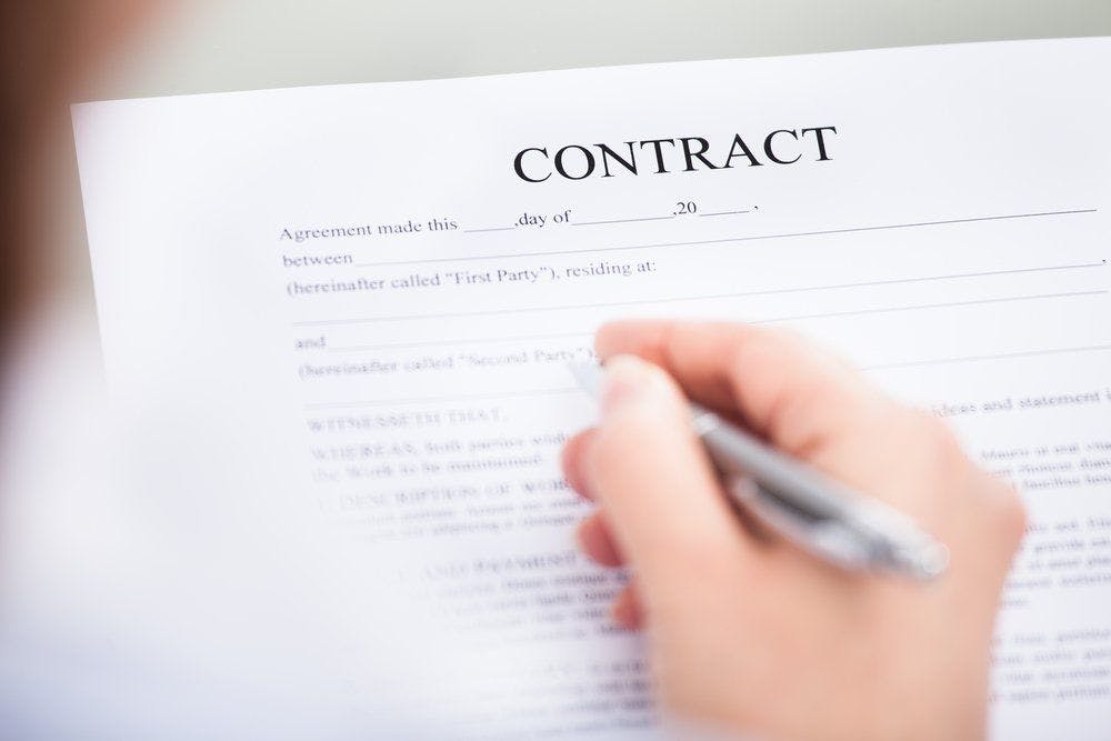 contracts, negotiation, healthcare, medical practice 