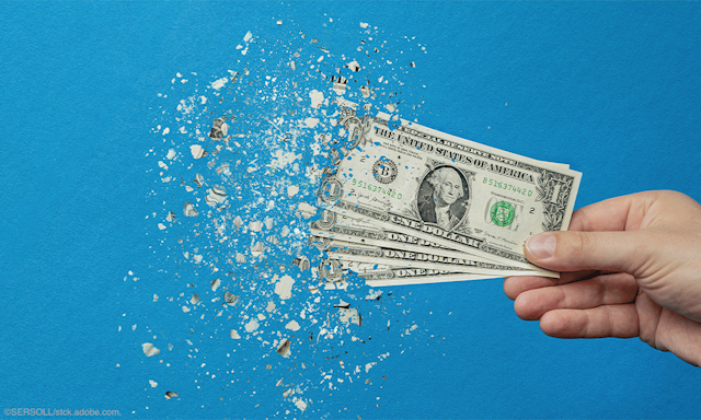 money disintegrating | © SERSOLL - stock.adobe.com
